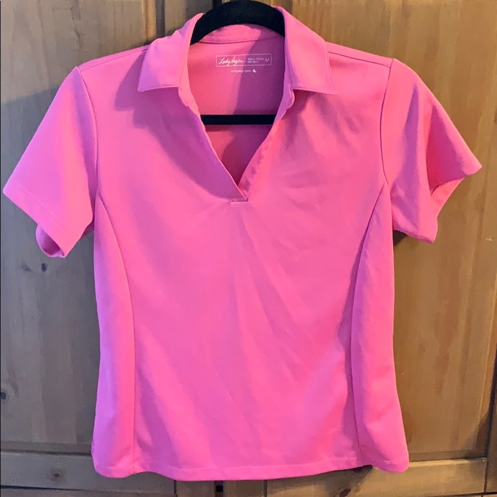 Pink collar sports shirt